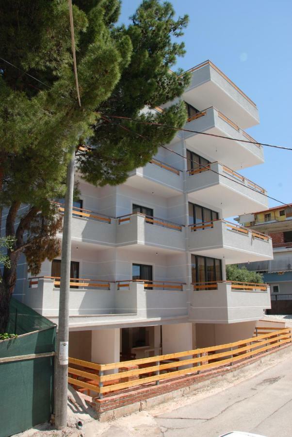 Wallaby Hostel ساراندا المظهر الخارجي الصورة