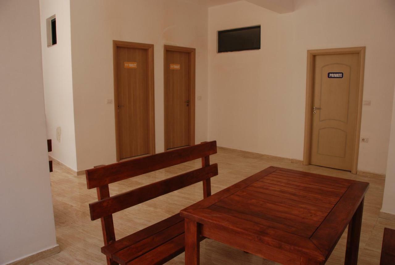 Wallaby Hostel ساراندا المظهر الخارجي الصورة
