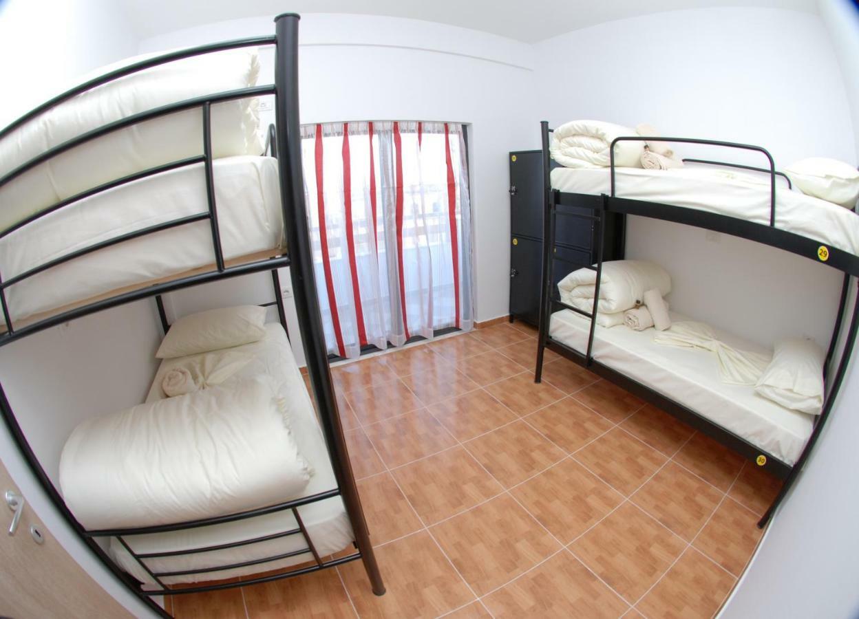 Wallaby Hostel ساراندا المظهر الخارجي الصورة